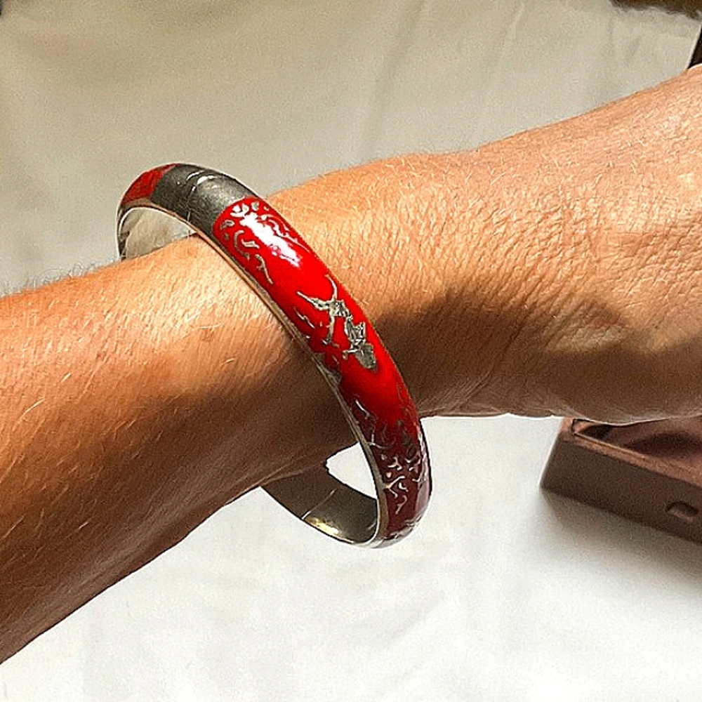 1940’s Vintage Siam sterling silver red niello enamel bangle bracelet.